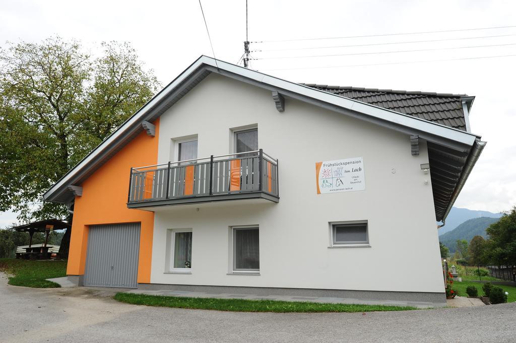 Fruehstueckspension Lach Acomodação com café da manhã Eberndorf Exterior foto